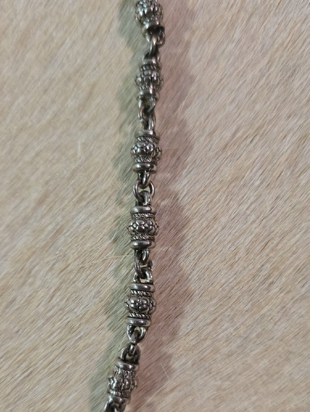Vintage Brighton (?) Two-Tone Square Scroll Toggle Necklace! - Picture 4 of 5
